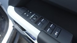 2024 (24) LAND ROVER DEFENDER 3.0 D250 X-Dynamic HSE 110 5dr Auto 4759544