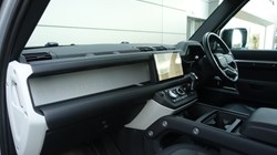 2024 (24) LAND ROVER DEFENDER 3.0 D250 X-Dynamic HSE 110 5dr Auto 4759552