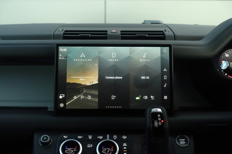 2024 (24) LAND ROVER DEFENDER 3.0 D250 X-Dynamic HSE 110 5dr Auto 4759502