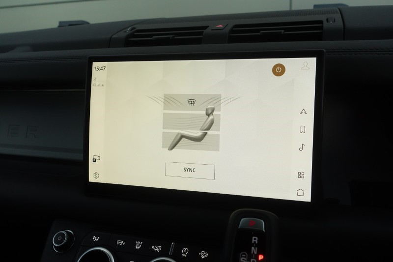 2024 (24) LAND ROVER DEFENDER 3.0 D250 X-Dynamic HSE 110 5dr Auto 4759533