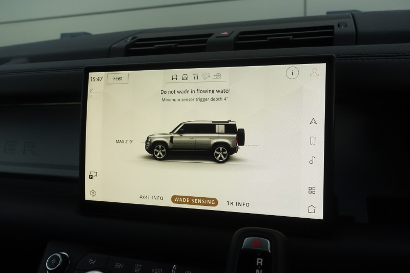 2024 (24) LAND ROVER DEFENDER 3.0 D250 X-Dynamic HSE 110 5dr Auto 4759535