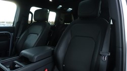 2024 (24) LAND ROVER DEFENDER 3.0 D250 X-Dynamic HSE 110 5dr Auto 4759555