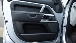 2024 (24) LAND ROVER DEFENDER 3.0 D250 X-Dynamic HSE 110 5dr Auto 4759551