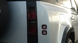 2024 (24) LAND ROVER DEFENDER 3.0 D250 X-Dynamic HSE 110 5dr Auto 4759515