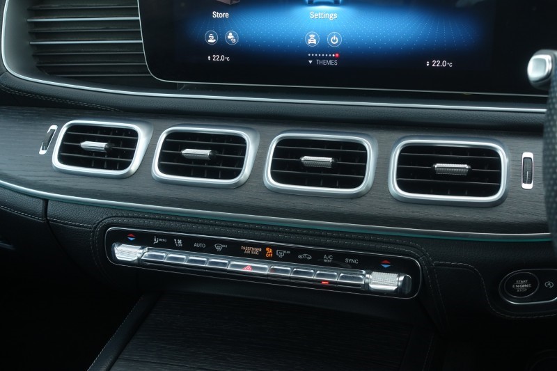 2020 (20) MERCEDES-BENZ GLE 400d 4Matic AMG Line Prem  PLUS 5dr 9G-Tron [7 St] 4772832