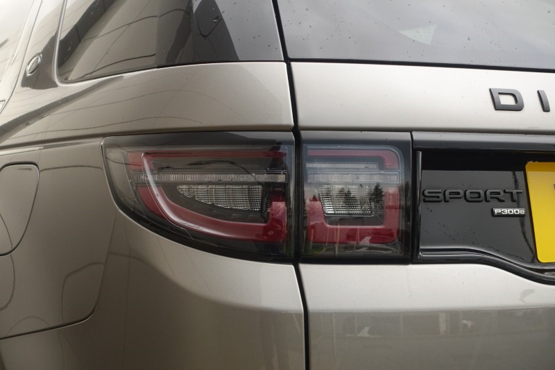 2022 (72) LAND ROVER DISCOVERY SPORT 1.5 P300e R-Dynamic HSE 5dr Auto [5 Seat] 4807315