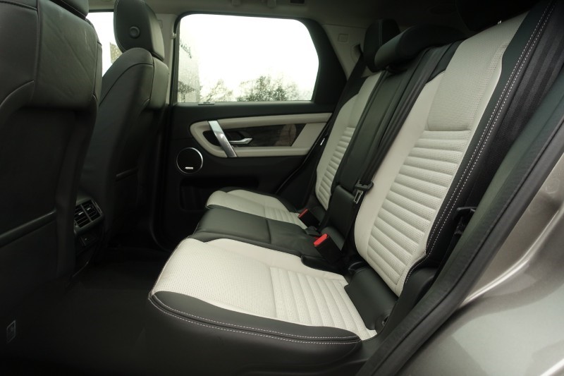 2022 (72) LAND ROVER DISCOVERY SPORT 1.5 P300e R-Dynamic HSE 5dr Auto [5 Seat] 4807300