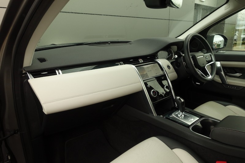 2022 (72) LAND ROVER DISCOVERY SPORT 1.5 P300e R-Dynamic HSE 5dr Auto [5 Seat] 4807354