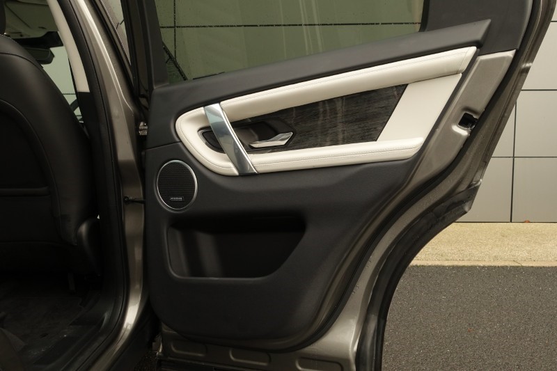 2022 (72) LAND ROVER DISCOVERY SPORT 1.5 P300e R-Dynamic HSE 5dr Auto [5 Seat] 4807346