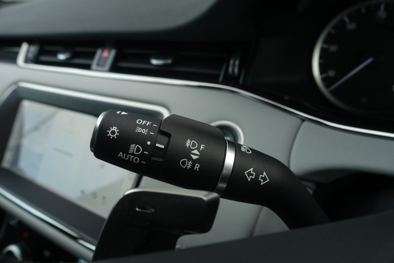 2022 (72) LAND ROVER RANGE ROVER EVOQUE 2.0 D200 R-Dynamic SE 5dr Auto 4773805