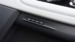 2022 (72) LAND ROVER RANGE ROVER EVOQUE 2.0 D200 R-Dynamic SE 5dr Auto 4773815