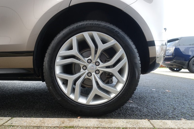 2022 (72) LAND ROVER RANGE ROVER EVOQUE 2.0 D200 R-Dynamic SE 5dr Auto 4773797