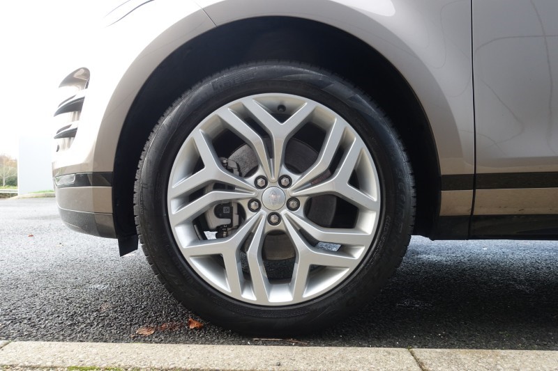 2022 (72) LAND ROVER RANGE ROVER EVOQUE 2.0 D200 R-Dynamic SE 5dr Auto 4773798