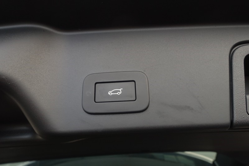 2022 (72) LAND ROVER RANGE ROVER EVOQUE 2.0 D200 R-Dynamic SE 5dr Auto 4773802