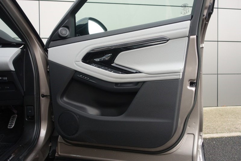 2022 (72) LAND ROVER RANGE ROVER EVOQUE 2.0 D200 R-Dynamic SE 5dr Auto 4773814