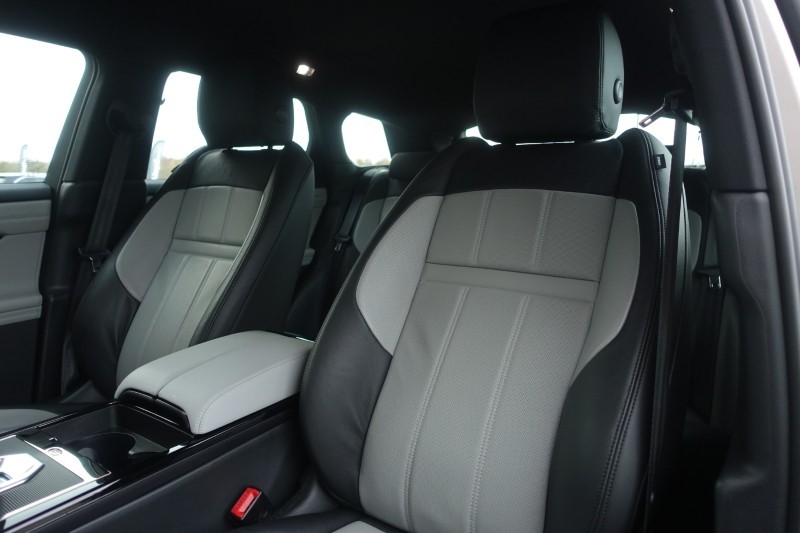 2022 (72) LAND ROVER RANGE ROVER EVOQUE 2.0 D200 R-Dynamic SE 5dr Auto 4773827