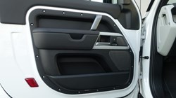 2023 (73) LAND ROVER DEFENDER 3.0 D250 X-Dynamic HSE 90 3dr Auto 4832832