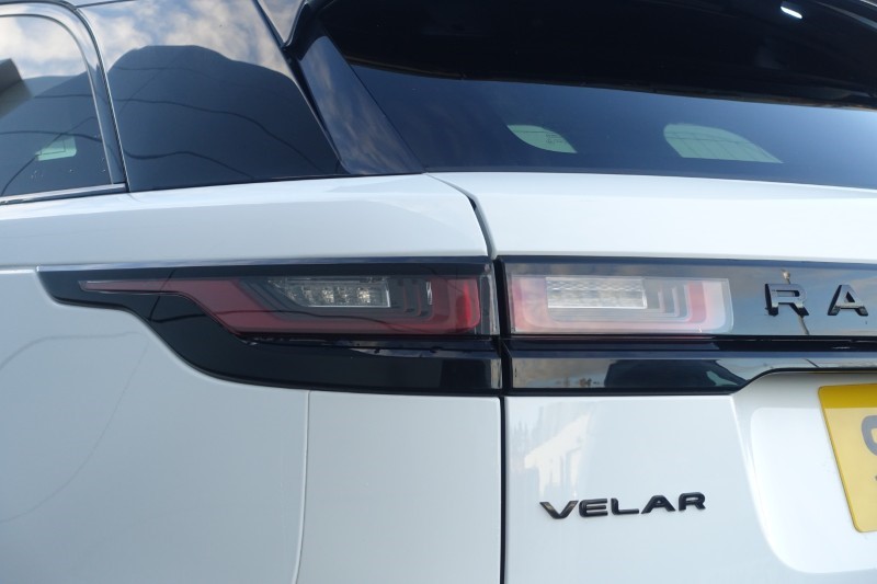2022 (22) LAND ROVER RANGE ROVER VELAR 2.0 D200 Edition 5dr Auto 4812822