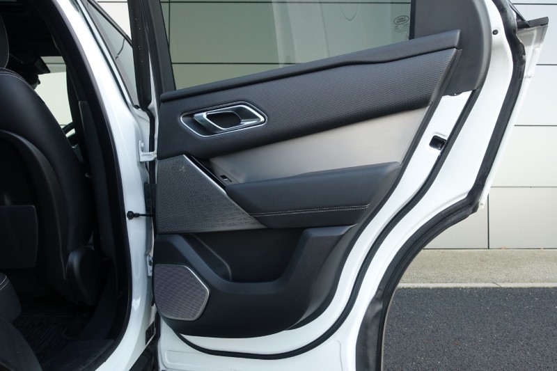 2022 (22) LAND ROVER RANGE ROVER VELAR 2.0 D200 Edition 5dr Auto 4812852