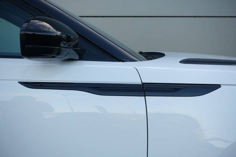 2022 (22) LAND ROVER RANGE ROVER VELAR 2.0 D200 Edition 5dr Auto 4812823