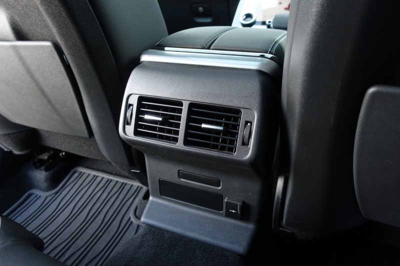 2022 (22) LAND ROVER RANGE ROVER VELAR 2.0 D200 Edition 5dr Auto 4812821