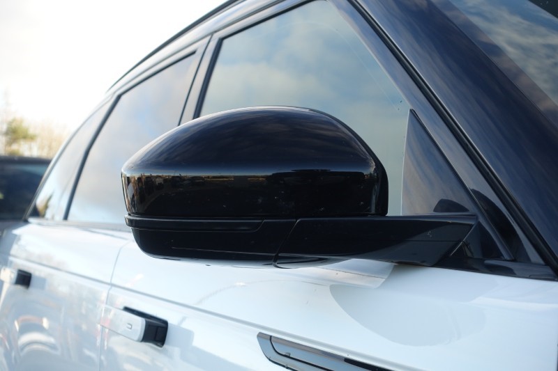 2022 (22) LAND ROVER RANGE ROVER VELAR 2.0 D200 Edition 5dr Auto 4812827