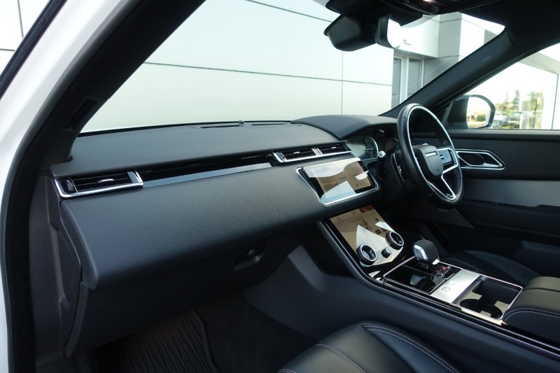 2022 (22) LAND ROVER RANGE ROVER VELAR 2.0 D200 Edition 5dr Auto 4812859