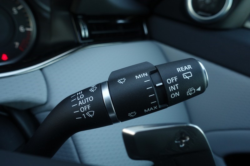 2022 (72) LAND ROVER RANGE ROVER EVOQUE 1.5 P300e Evoque Edition 5dr Auto 4798422