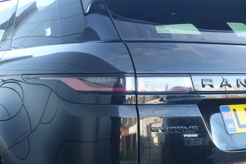 2022 (72) LAND ROVER RANGE ROVER EVOQUE 1.5 P300e Evoque Edition 5dr Auto 4798406