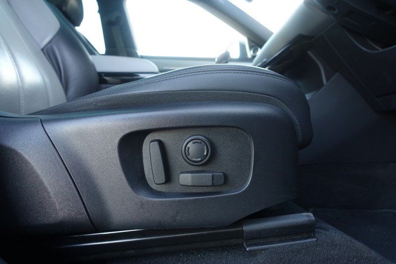 2022 (72) LAND ROVER RANGE ROVER EVOQUE 1.5 P300e Evoque Edition 5dr Auto 4798434