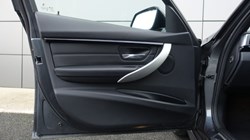 2017 (17) BMW 3 SERIES 320d xDrive M Sport 5dr 4802806