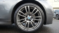 2017 (17) BMW 3 SERIES 320d xDrive M Sport 5dr 4802756