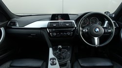 2017 (17) BMW 3 SERIES 320d xDrive M Sport 5dr 4802757