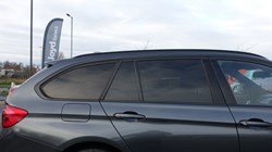 2017 (17) BMW 3 SERIES 320d xDrive M Sport 5dr 4802772