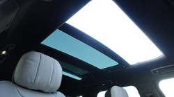 2022 (72) LAND ROVER RANGE ROVER SPORT 3.0 D350 First Edition 5dr Auto 4780411