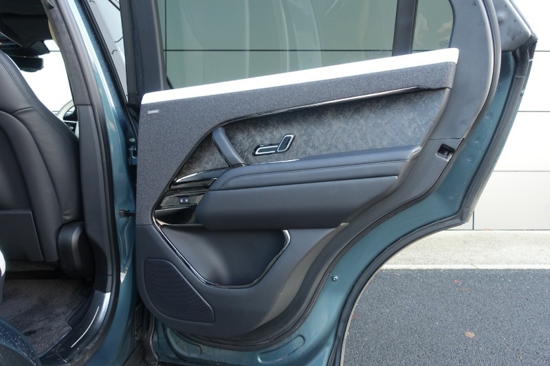 2022 (72) LAND ROVER RANGE ROVER SPORT 3.0 D350 First Edition 5dr Auto 4780415