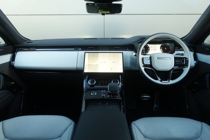 2022 (72) LAND ROVER RANGE ROVER SPORT 3.0 D350 First Edition 5dr Auto 4780361