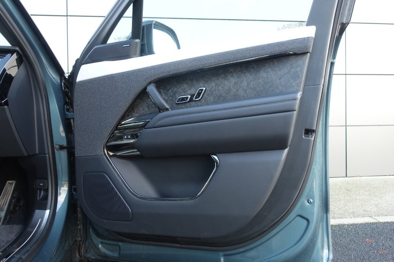 2022 (72) LAND ROVER RANGE ROVER SPORT 3.0 D350 First Edition 5dr Auto 4780412