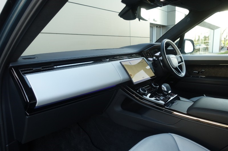 2022 (72) LAND ROVER RANGE ROVER SPORT 3.0 D350 First Edition 5dr Auto 4780423