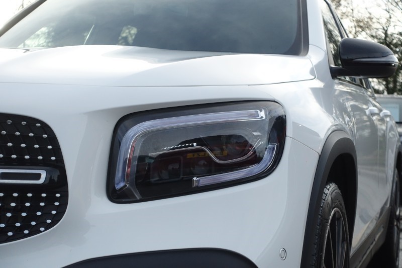 2023 (73) MERCEDES-BENZ GLB 220d  AMG Line Premium Plus Night Edition 4MATIC 5dr 8G-Tronic 4801991