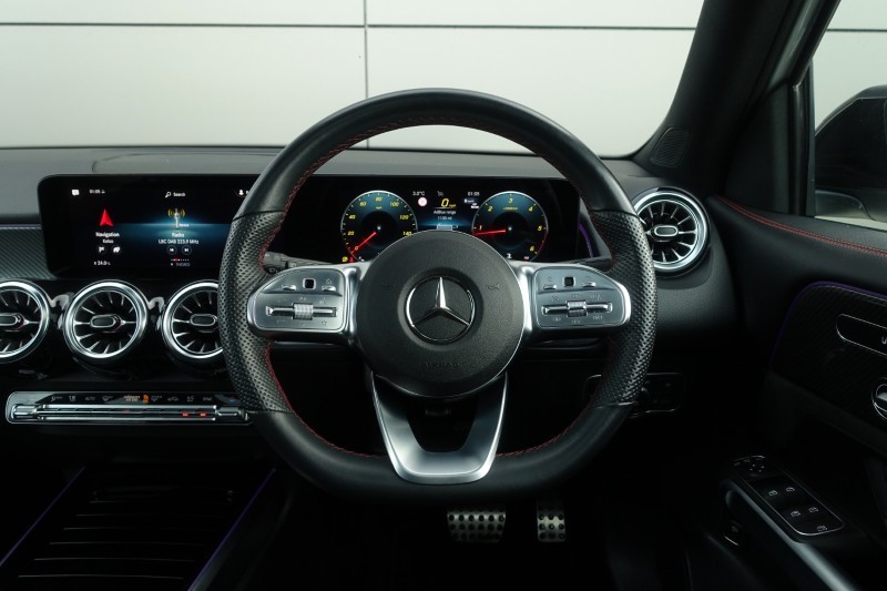 2023 (73) MERCEDES-BENZ GLB 220d  AMG Line Premium Plus Night Edition 4MATIC 5dr 8G-Tronic 4801976