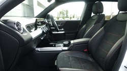 2023 (73) MERCEDES-BENZ GLB 220d AMG Line Premium Plus Night Edition 4MATIC 5dr 8G-Tronic 4801965