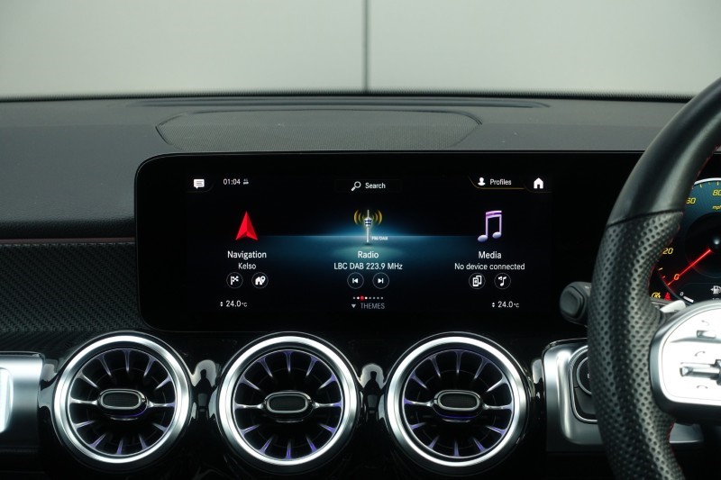 2023 (73) MERCEDES-BENZ GLB 220d  AMG Line Premium Plus Night Edition 4MATIC 5dr 8G-Tronic 4801975