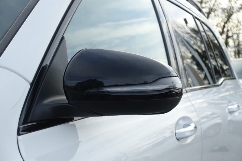 2023 (73) MERCEDES-BENZ GLB 220d  AMG Line Premium Plus Night Edition 4MATIC 5dr 8G-Tronic 4801990