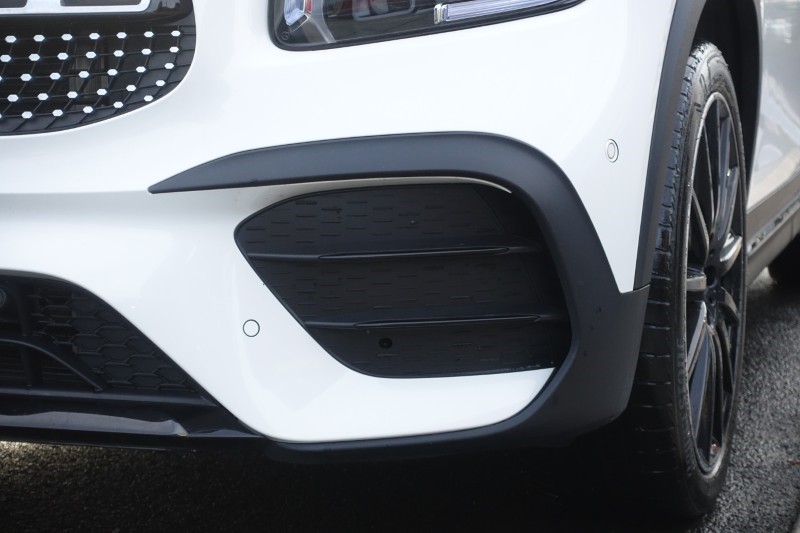 2023 (73) MERCEDES-BENZ GLB 220d  AMG Line Premium Plus Night Edition 4MATIC 5dr 8G-Tronic 4801992