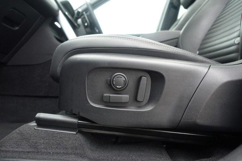 2024 (74) LAND ROVER DISCOVERY SPORT 2.0 D200 Dynamic HSE 5dr Auto [7 Seat] 4869442