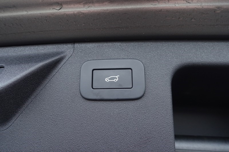 2024 (74) LAND ROVER DISCOVERY SPORT 2.0 D200 Dynamic HSE 5dr Auto [7 Seat] 4869413