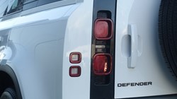 2021 (21) LAND ROVER DEFENDER 3.0 D250 SE 110 5dr Auto 4813415