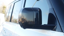 2021 (21) LAND ROVER DEFENDER 3.0 D250 SE 110 5dr Auto 4813419