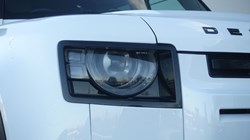 2021 (21) LAND ROVER DEFENDER 3.0 D250 SE 110 5dr Auto 4813413